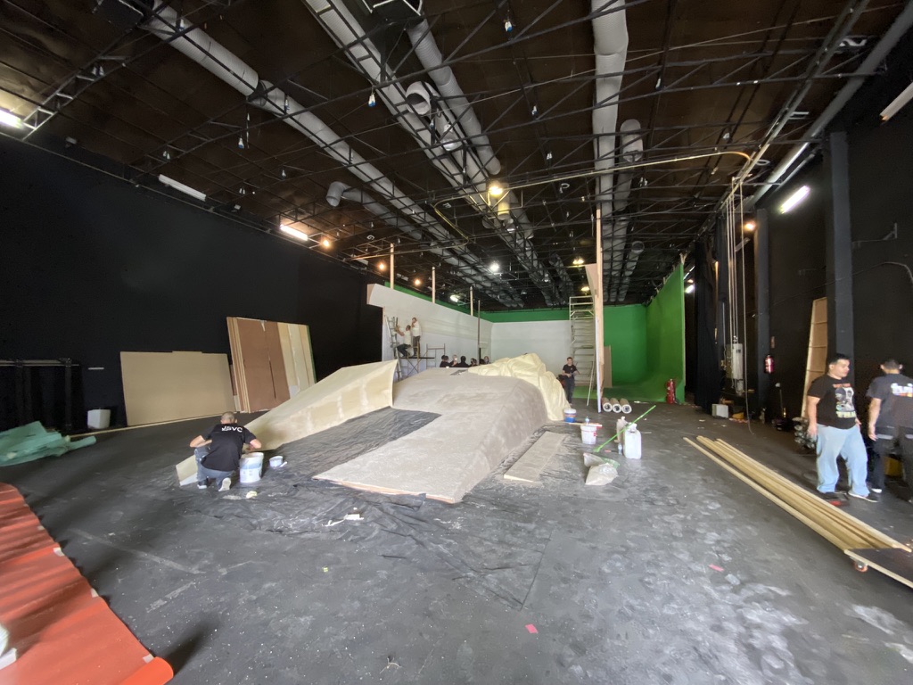 Behind the scenes: stage build